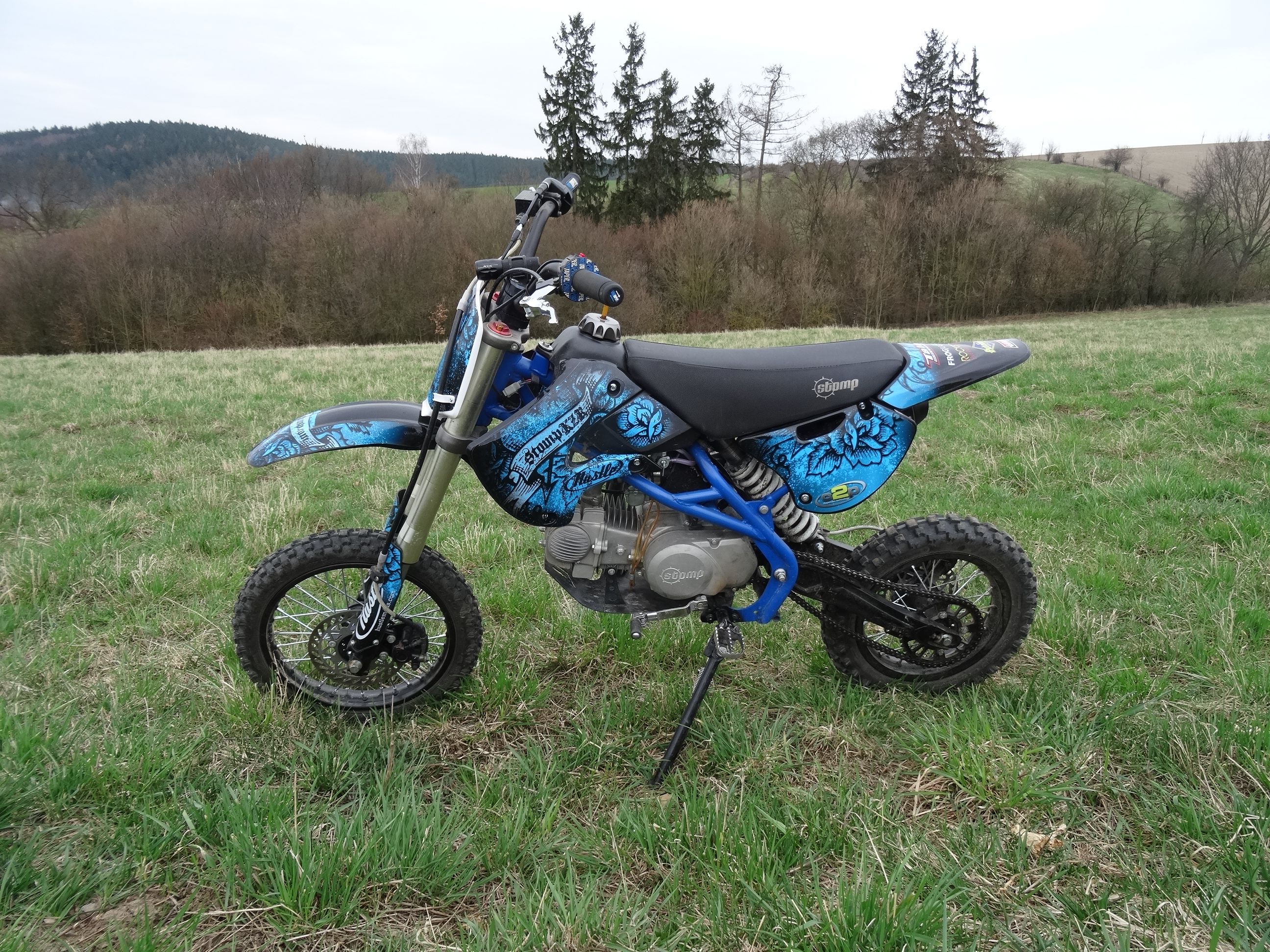 Pit-Bike Stomp KZR 140