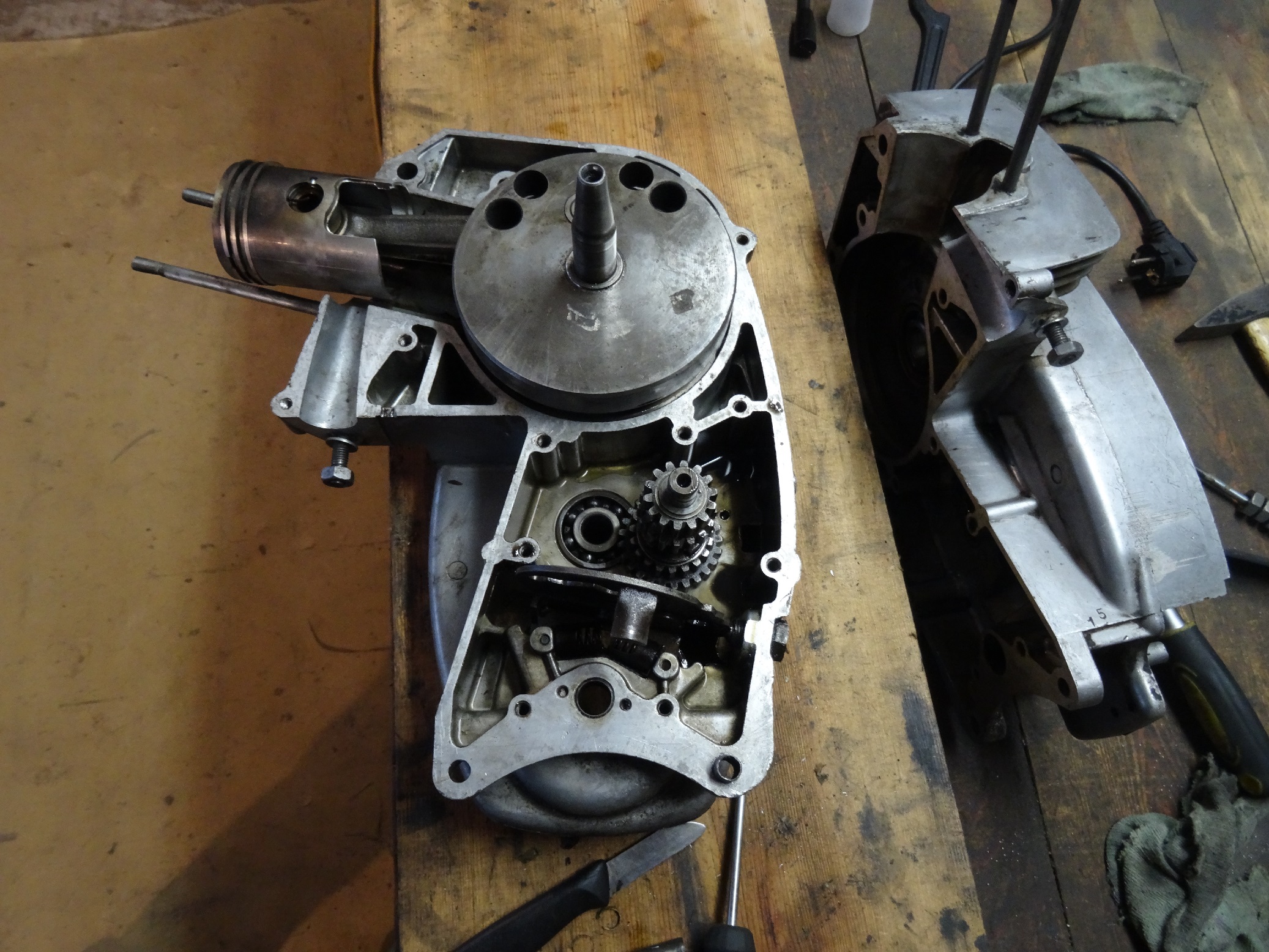 Motor 175/487 před opravou