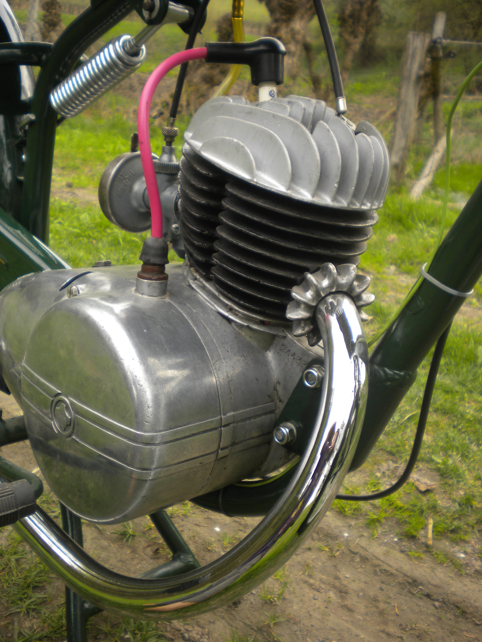 Motor Manet M90